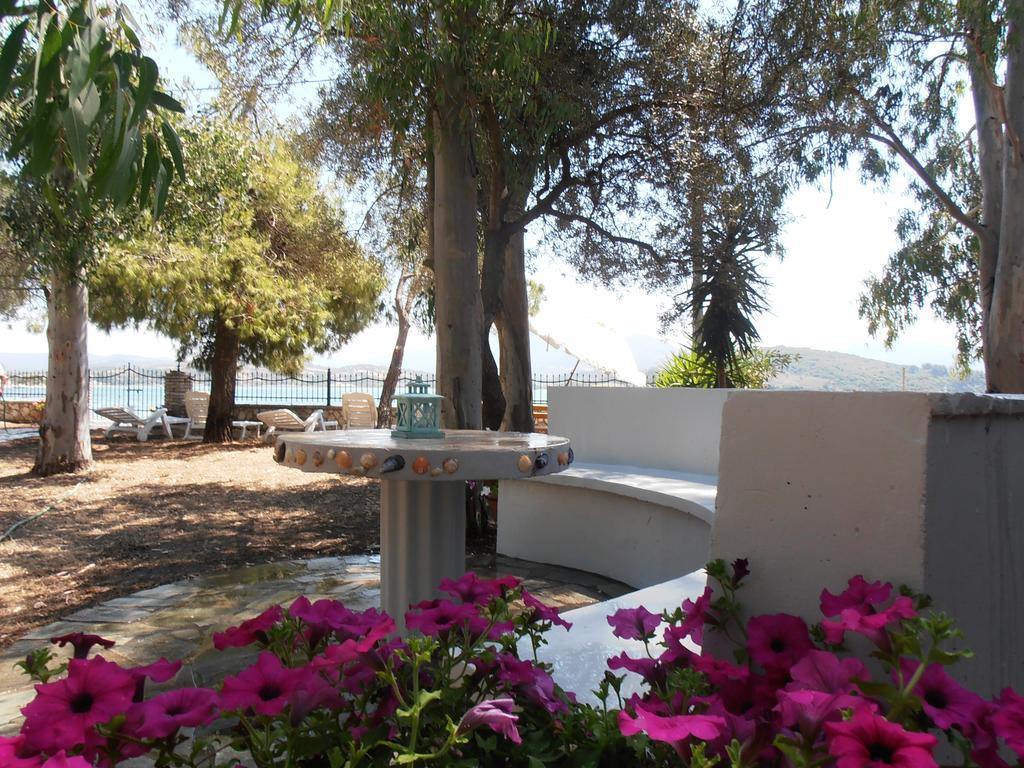 Ormos Drepanou Lygia (Lefkada)